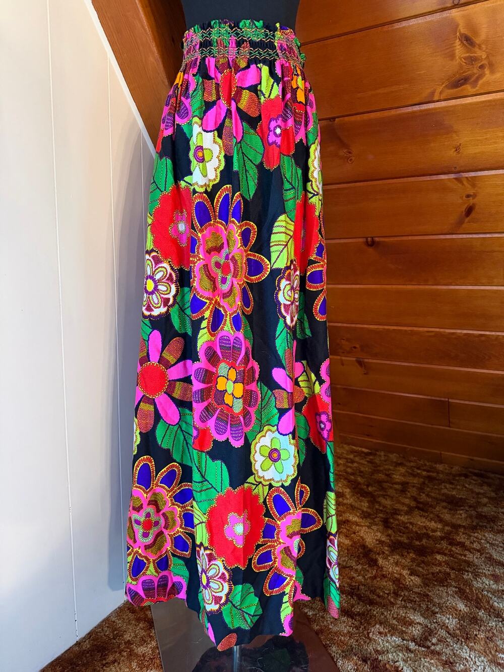 Vintage 70s Day-Glo Psychedelic Floral Print Maxi Skirt sz S